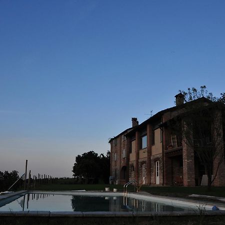Bosco Dei Poveri Agazzano Bagian luar foto